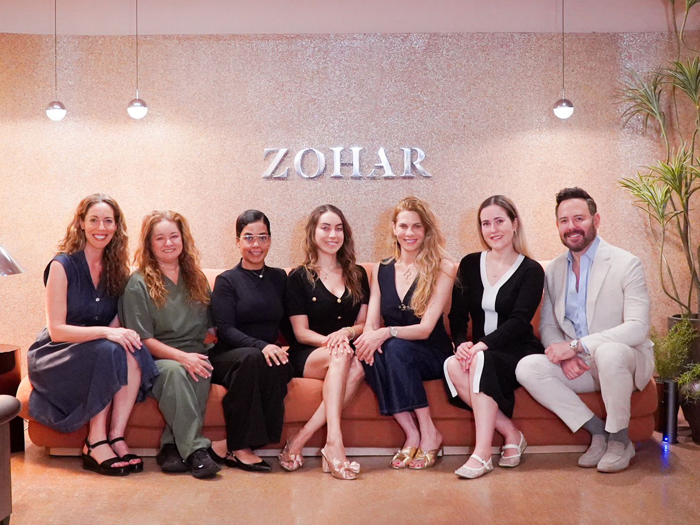 The full Zohar team together in the lounge